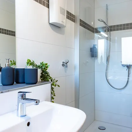 Schoene Im Апартаменты Зиммерн